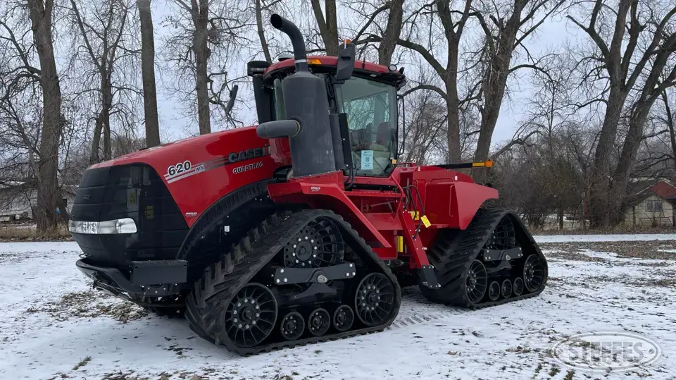 2022 Case IH 620 Quadtrac Track Tractor