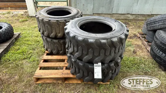 (4) 12-16.5 skid steer tires
