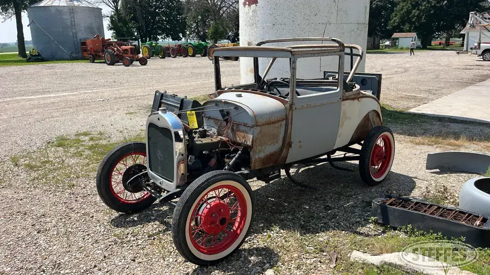1929 Ford CP Collectible Vehicle