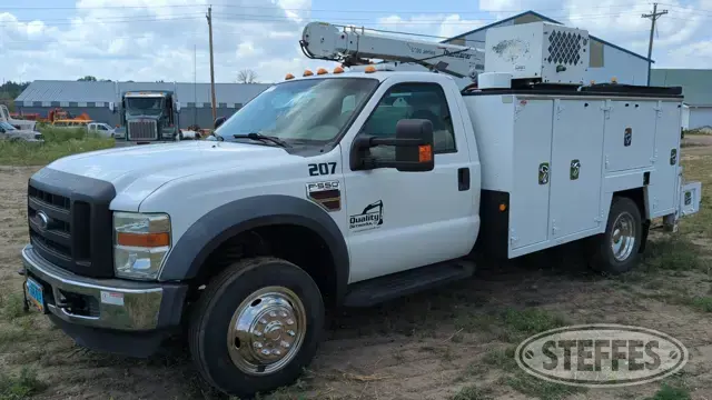 2009 Ford F550