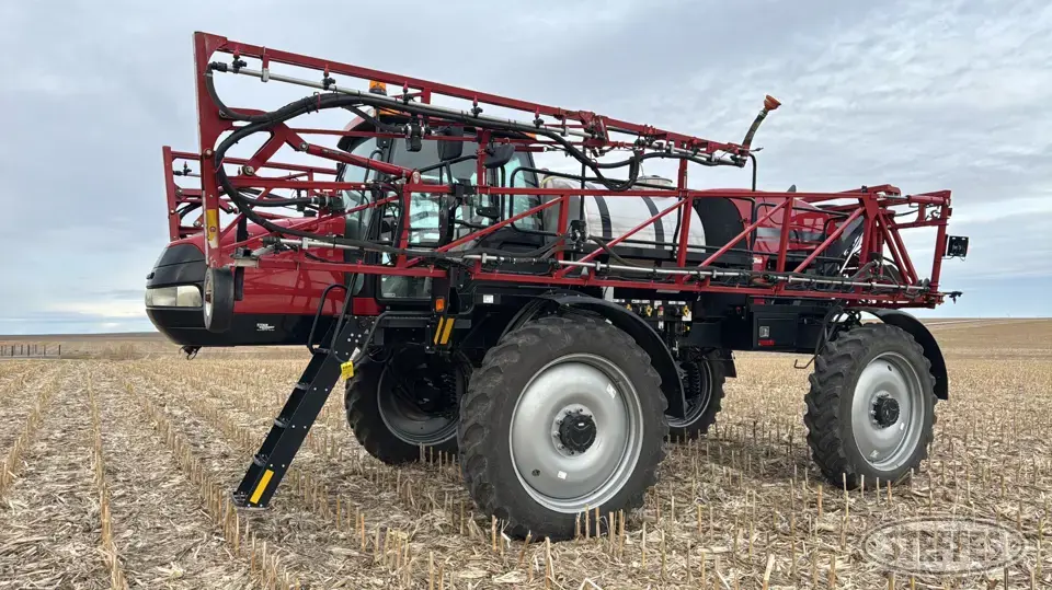 2014 Case IH Patriot 3240 Self-Propelled Sprayer