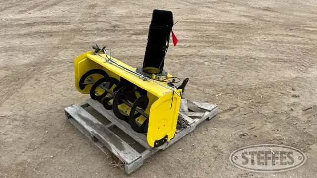 John Deere 44