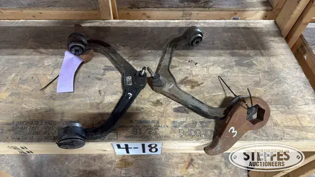 Upper control arms & torsion key