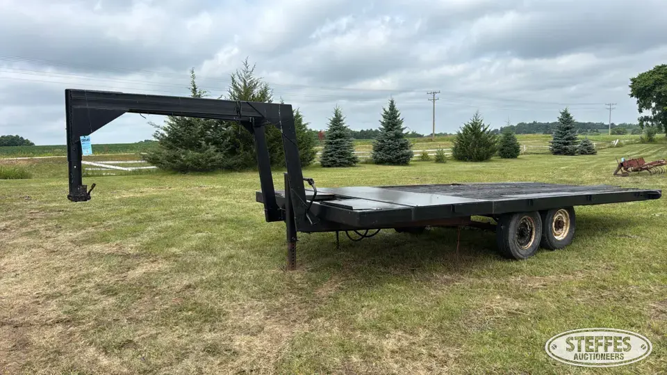 Tandem axle gooseneck equipment trailer Flatbed Trailer