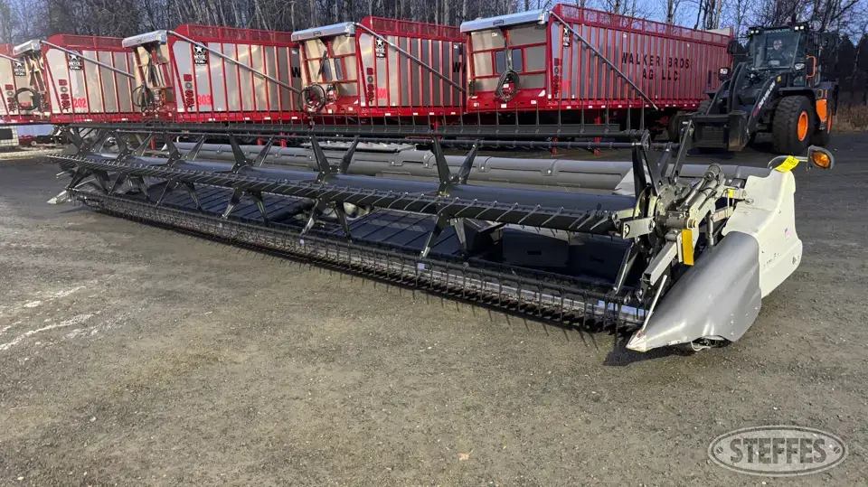 2014 Gleaner DynaFlex 9250 Draper Head