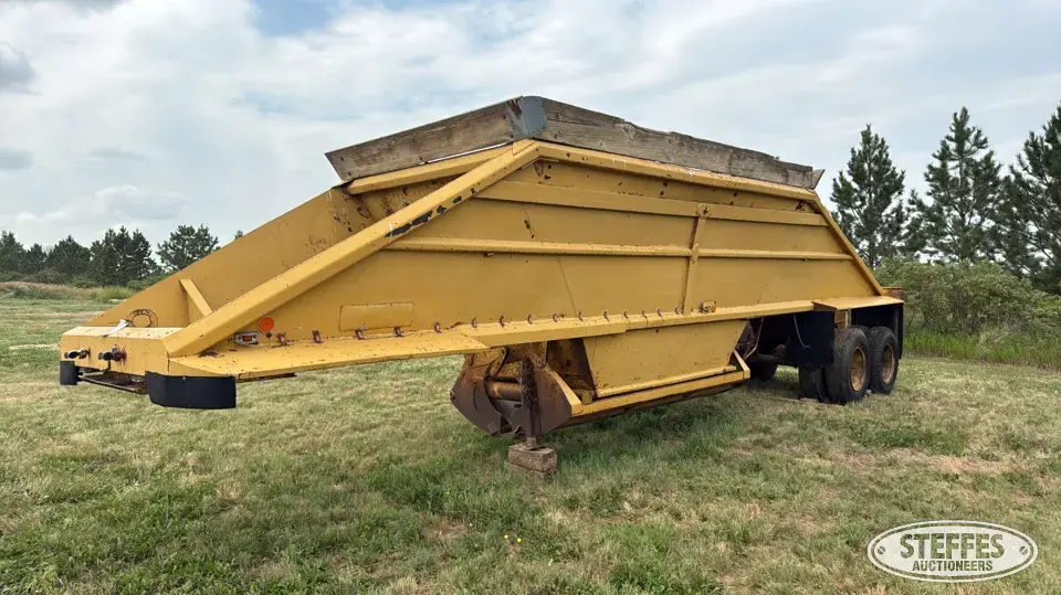 1969 Load King 182 Belly Dump Trailer