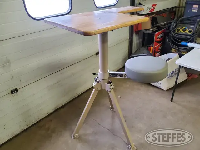 Caldwell Shooting Stand/Table