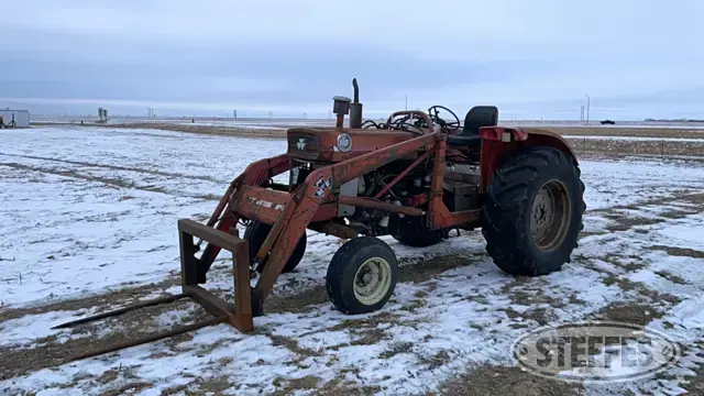 1966 Massey Ferguson 180
