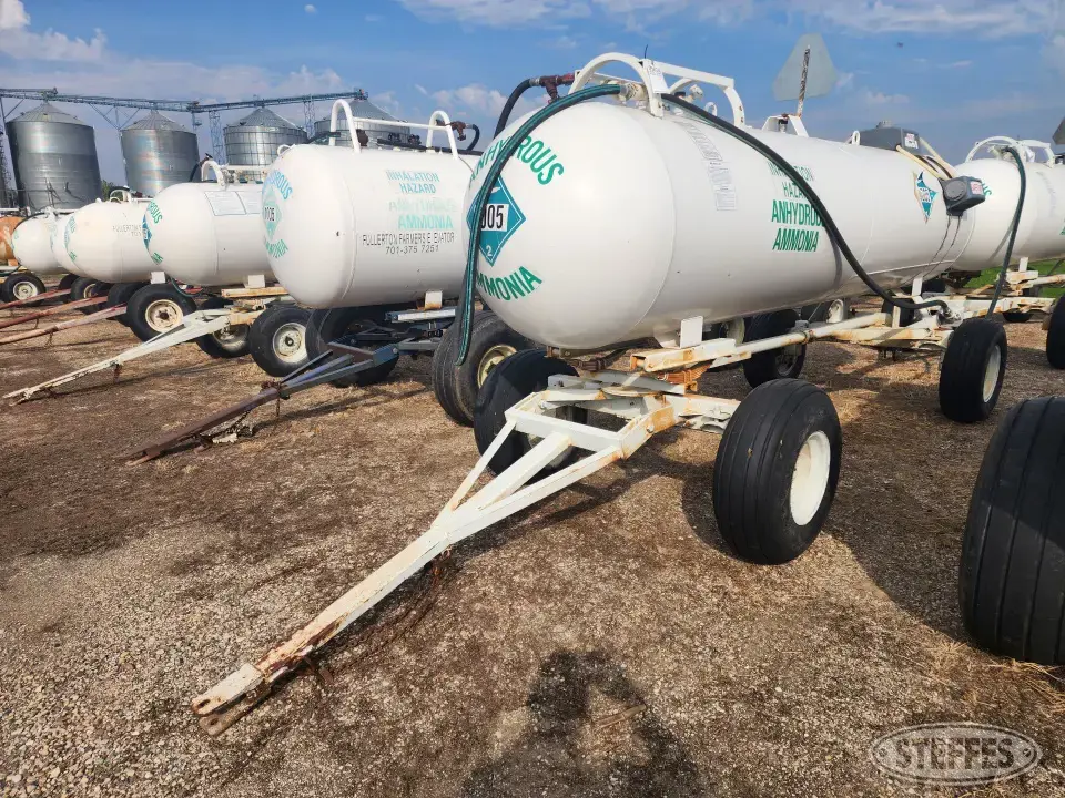 1,000 gal. NH3 tank NH3 Trailers-Tank
