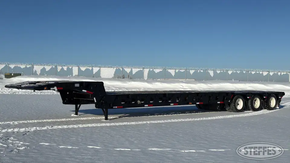 2008 Doepker Scissor Neck Trailer