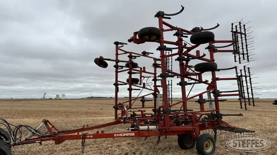 Morris MP-912 Chisel Plow
