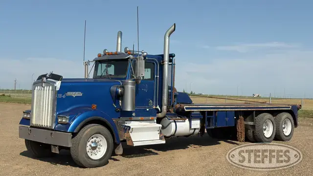 1992 Kenworth W900