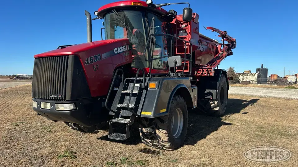 2014 Case IH Titan 4530 Self-Propelled Dry Applicators-Spreaders-Floater