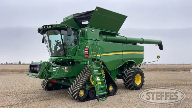 2023 John Deere S790