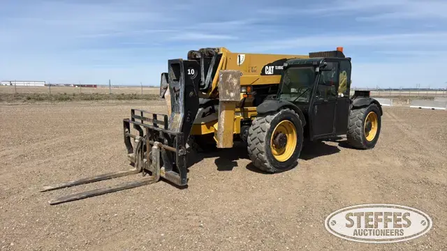 2012 CAT TL1055C
