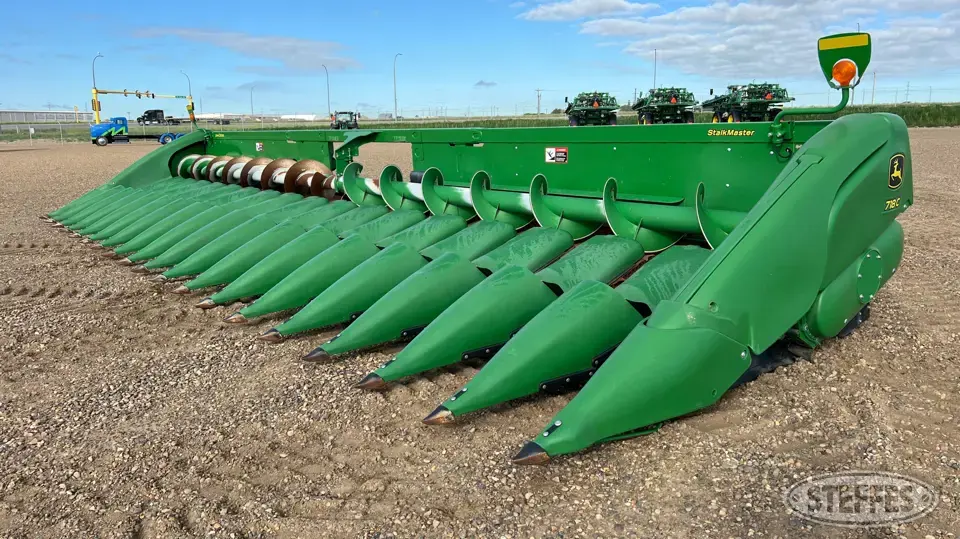 2020 John Deere 718C Corn Head