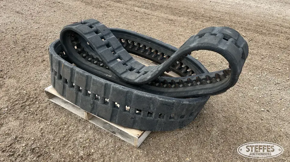 Skid steer tracks