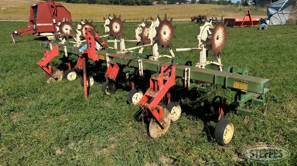 Glencoe Row Crop Cultivator