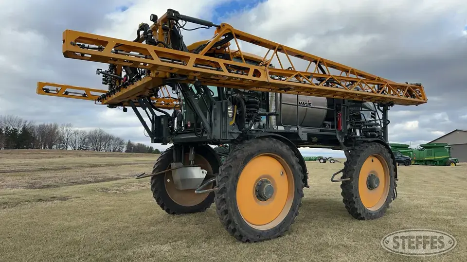 2019 Hagie STS12 Self-Propelled Sprayer
