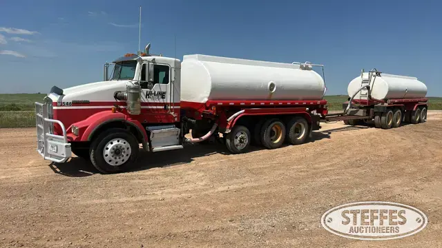 2007 Kenworth T800 4,200 gal.