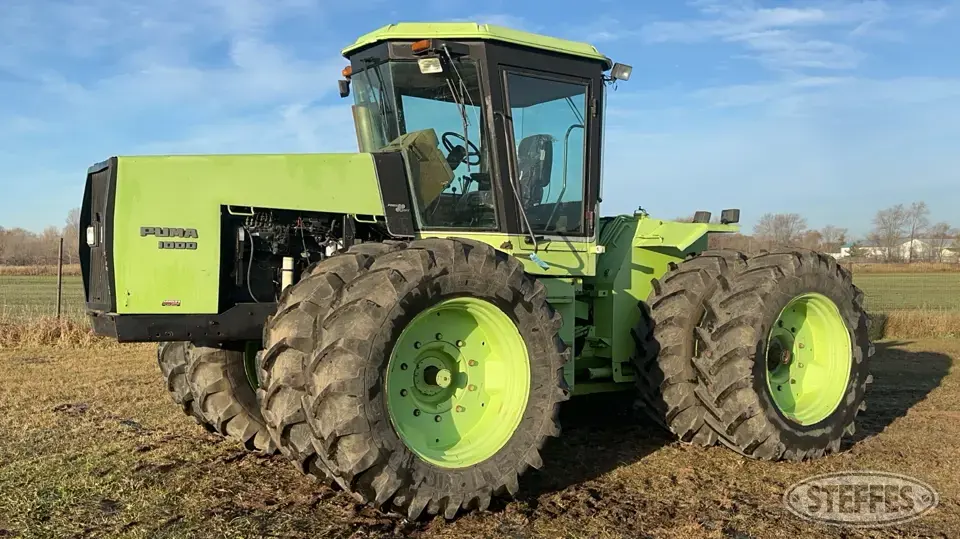 1986 Steiger Puma 1000 4WD Tractor