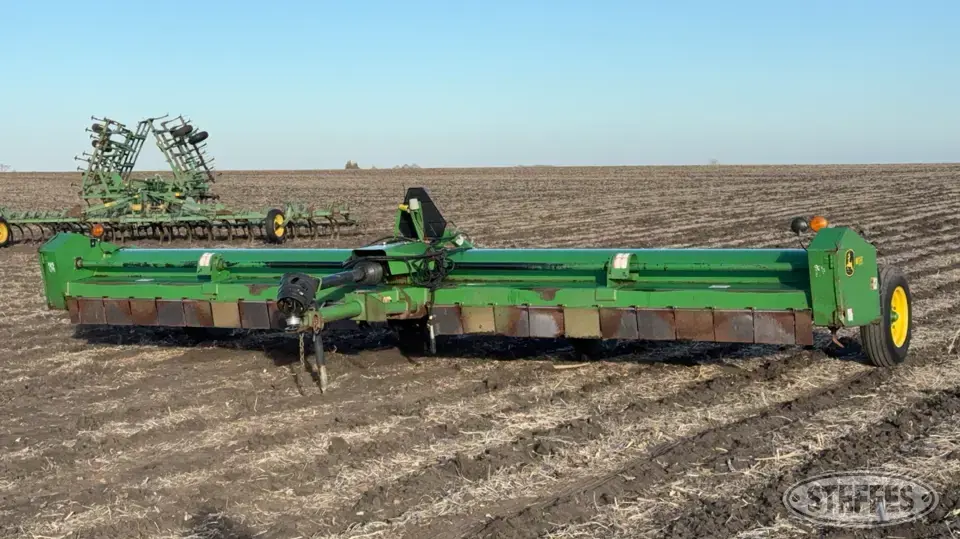 John Deere 120 Stalk Chopper