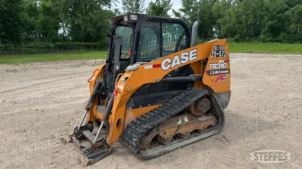 2019 Case TR310 Tracked Skid Steer
