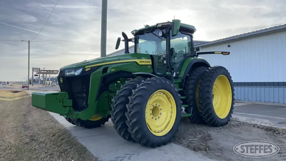 2022 John Deere 8R 310 MFWD Tractor