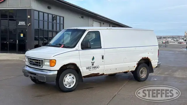 2006 Ford E-350
