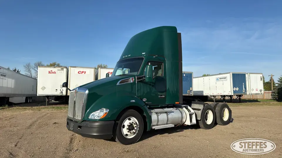 2019 Kenworth T680 Conventional Truck without Sleeper