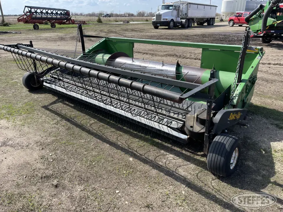 1990 John Deere 912 Pickup Head