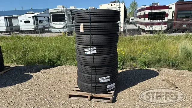 (8) Headway HLS915 11R22.5 tires