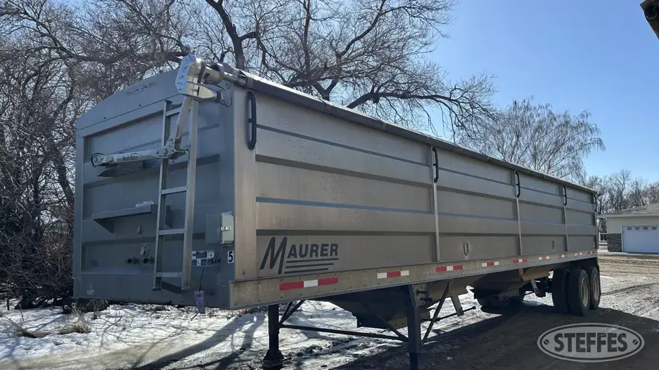 2016 Maurer Hopper Bottom Trailer