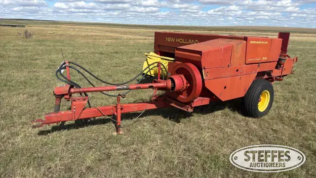 New Holland 315 Hayliner