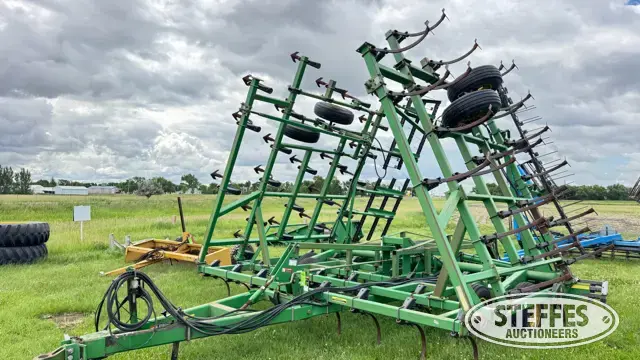 John Deere 980