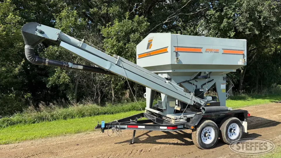 Speed King 160 Bulk Seed Tender Trailer