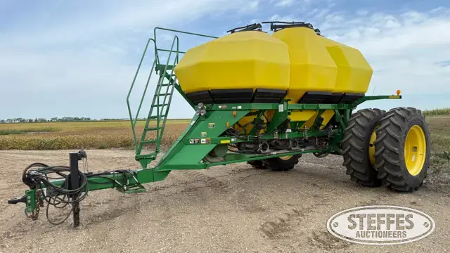 2010 John Deere 1910