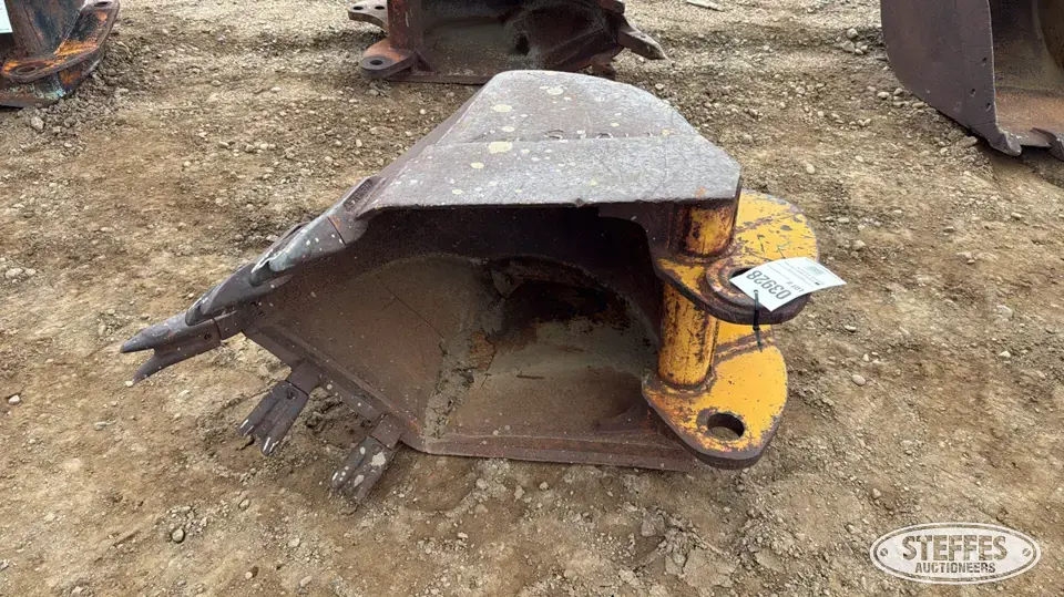 Loader backhoe frost bucket Loader Backhoe Attachment