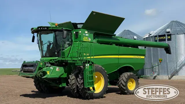 2012 John Deere S670