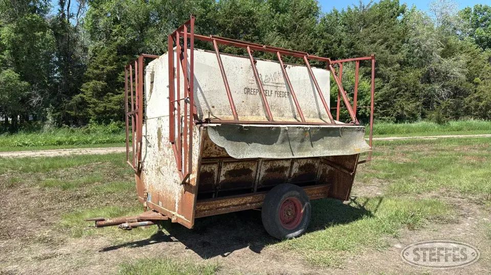 Apache Feeders and Bunk