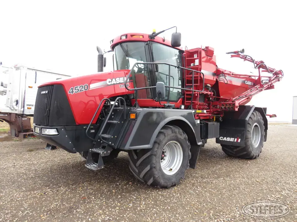 2012 Case IH Titan 4520 Self-Propelled Dry Applicators-Spreaders-Floater