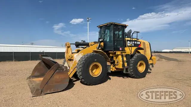 2015 CAT 966M