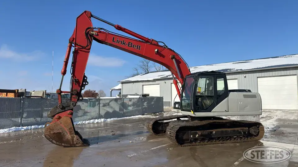 2011 Link-Belt 210 X2 Excavator
