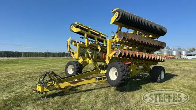 2015 Degelman Pro-Till 40