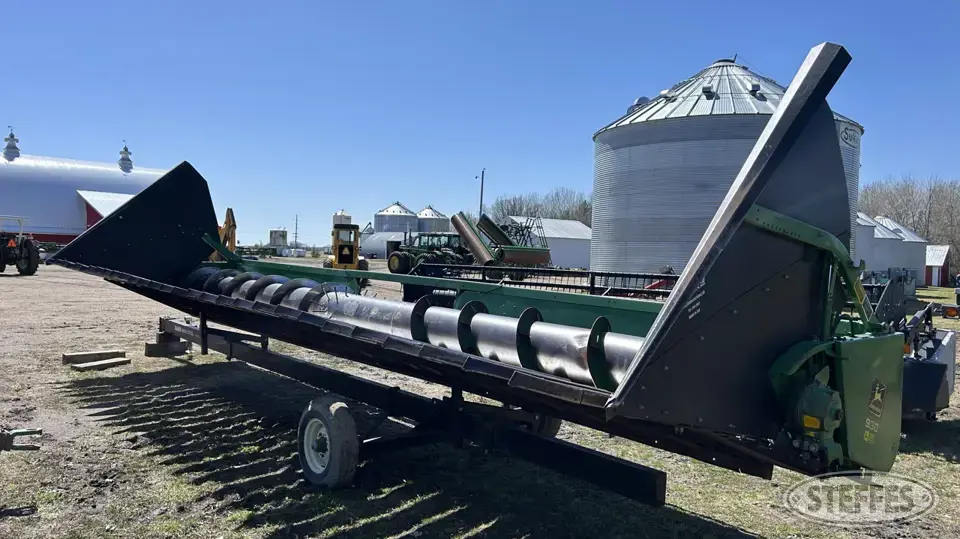 1993 John Deere 930R Sunflower Head
