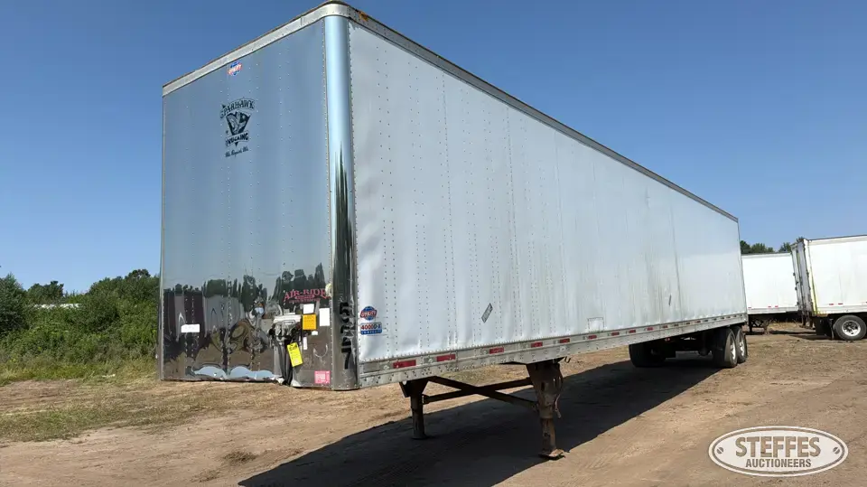 2010 Utility VS2DX Van Trailer