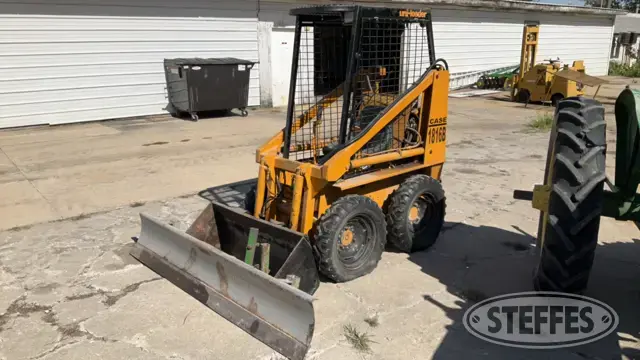 1980 Case 1816B