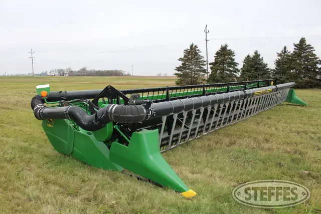 John Deere 635F HydraFlex