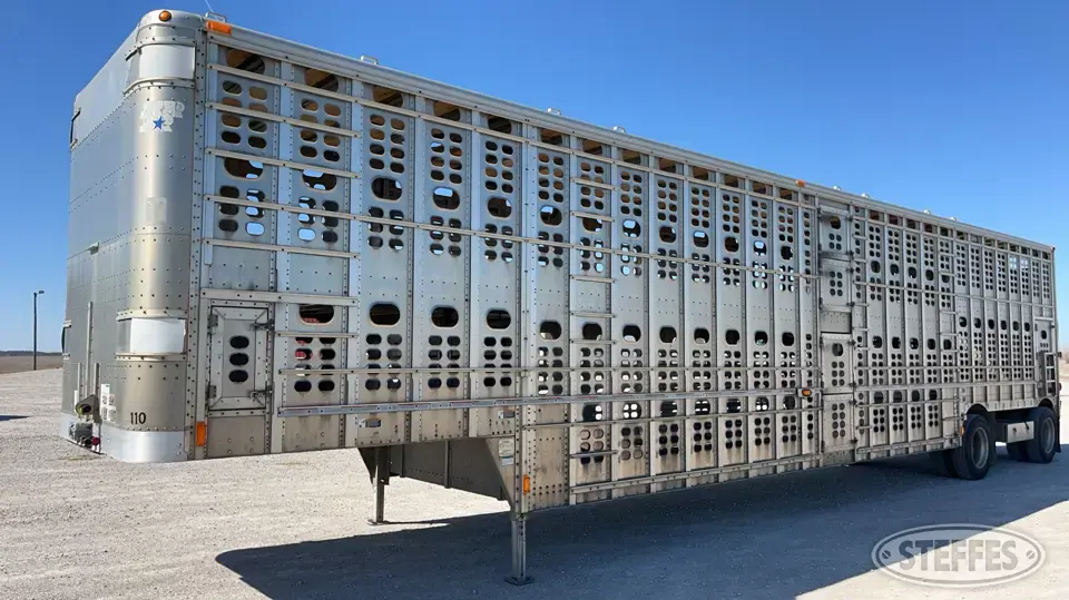 2006 Wilson PSDCL-402P Semi Livestock Trailer