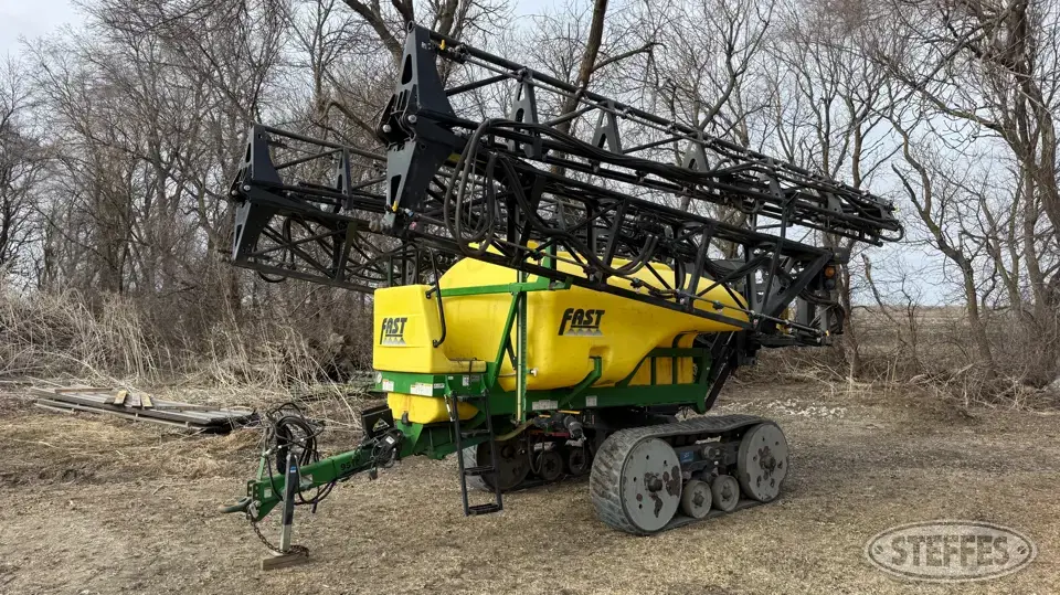 2012 Fast 9518T Pull-Type Sprayer